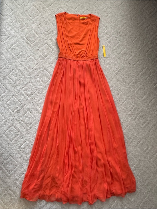 Alice + Olivia Dresses & Skirts - Alice+Olivia by Stacey Bendet Leather Waist Soft Orange Maxi Dress/ Gown/6/NWT